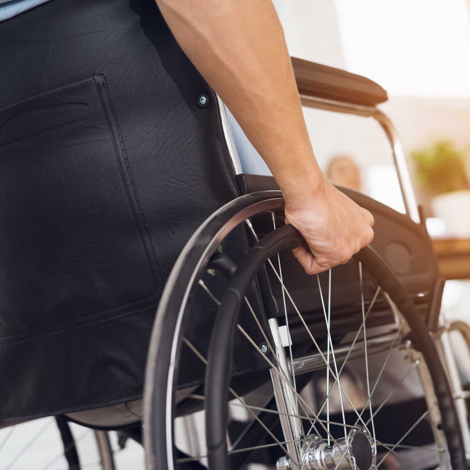 Location et vente de matériel médical, fauteuil roulant, lits médicalisés, déambulateurs, Pharmacie de la Genette, La Rochelle